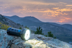 Olight Marauder Mini | RGB-Taschenlampe | 7000 Lumen | Schwarz