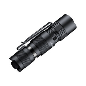 Fenix PD26R ACE kompakte, taktische Taschenlampe | 1300 Lumen | programmierbar