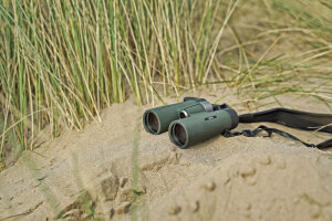 KOWA BD II XD 8x42 Binoculars | XD Glass | 143 m FOV | Magnesium