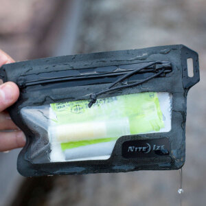 Nite Ize RunOff Wallet Portefeuille étanche | IP67 étanche | TRU Zip