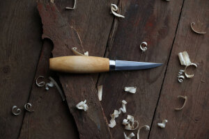 Morakniv Holzschnitzmesser 106 (LC) | 85 mm Klinge | laminierter Kohlestoffstahl